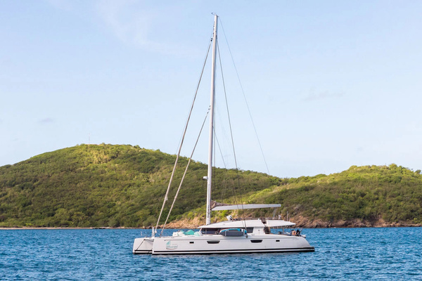 Fountaine Pajot Victoria 67 Yacht For Sale