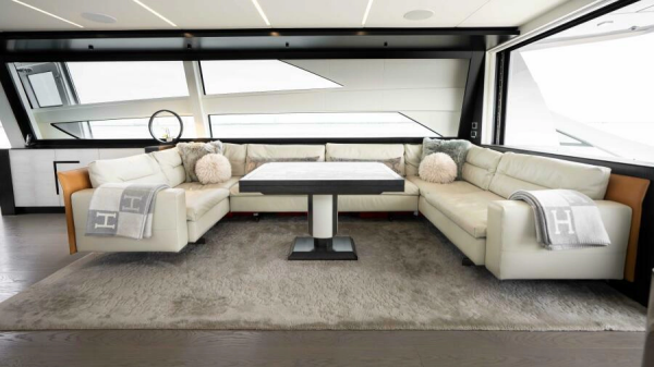 STALLION 92ft Pershing Yacht For Sale