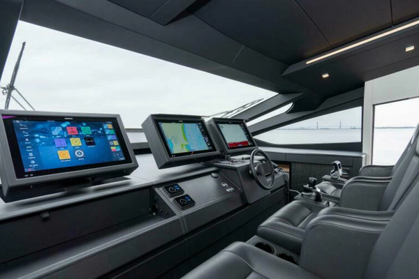2022Pershing 92 ft 9X   STALLION