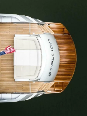 2022 Pershing 92