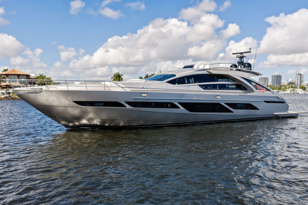 2022 Pershing 9X