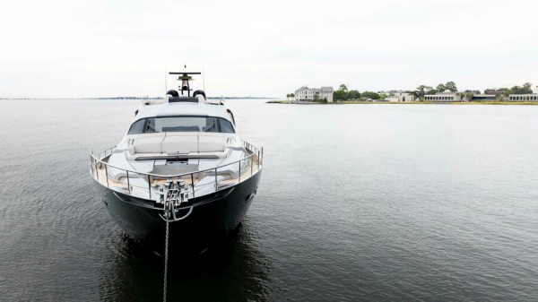 STALLION 92ft Pershing Yacht For Sale