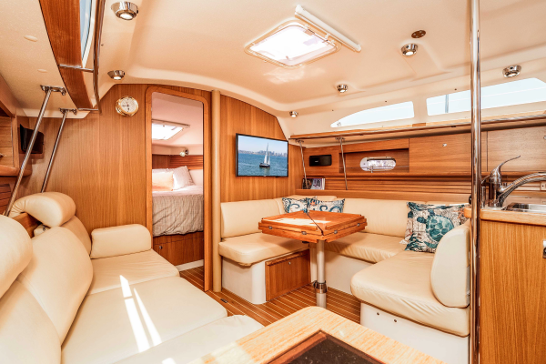 STARS TO WINDWARD 35ft Catalina Yacht For Sale