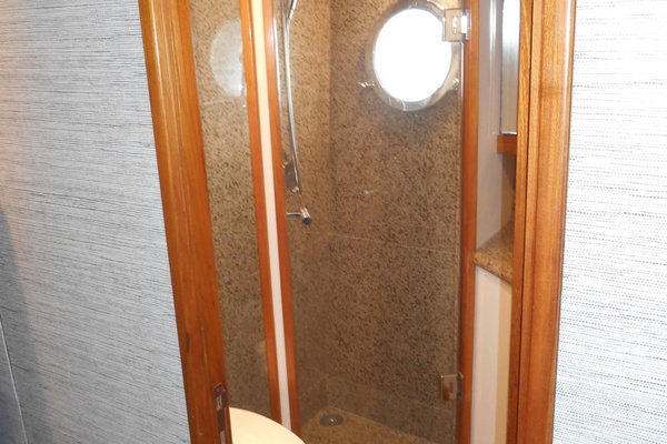 2005 Inace 60
