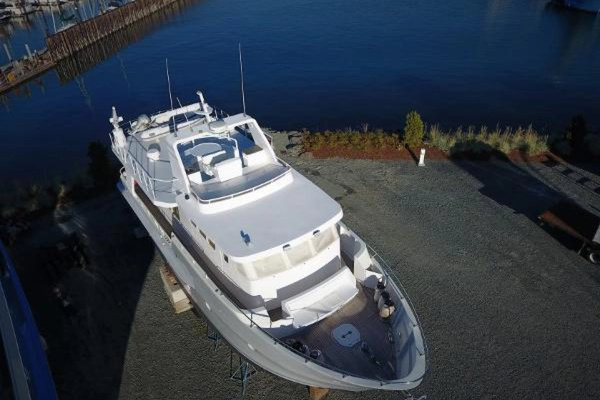 2005 Inace 60