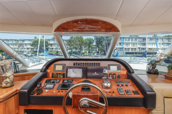 The Elysium 64ft Horizon Yacht For Sale
