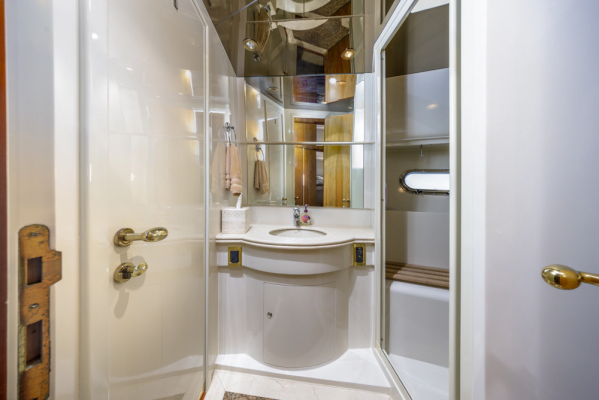 The Elysium 64ft Horizon Yacht For Sale