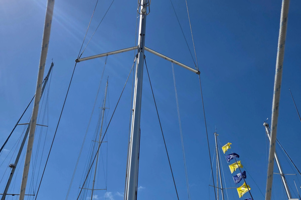 Victory 47ft Jeanneau Yacht For Sale