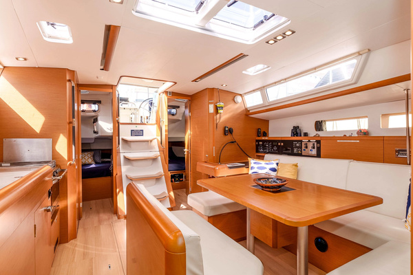 Victory 47ft Jeanneau Yacht For Sale