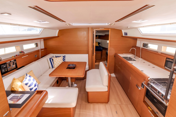 Victory 47ft Jeanneau Yacht For Sale