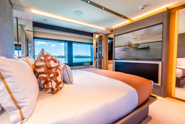 VIVACE 102ft Alpha Custom Yachts Yacht For Sale