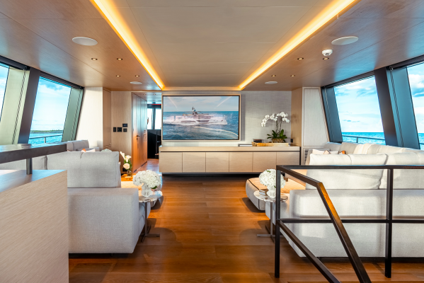 VIVACE 102ft Alpha Custom Yachts Yacht For Sale