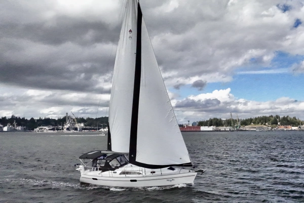 2023 Catalina 355