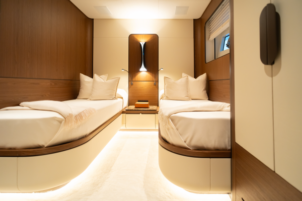 X90 FAST 90ft Extra Yachts Yacht For Sale