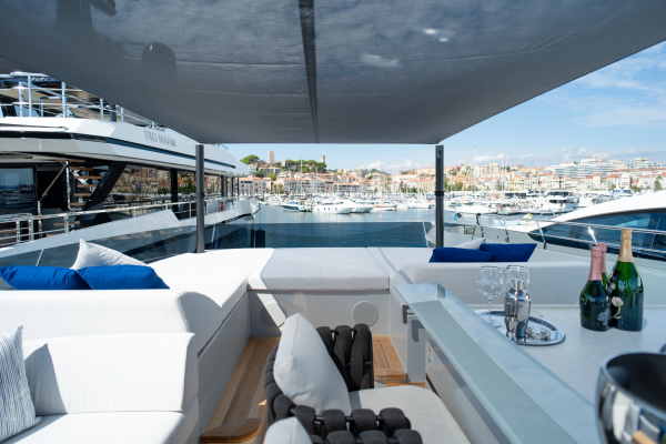 X90 FAST 90ft Extra Yachts Yacht For Sale