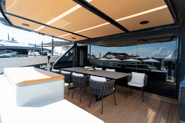 X90 FAST 90ft Extra Yachts Yacht For Sale