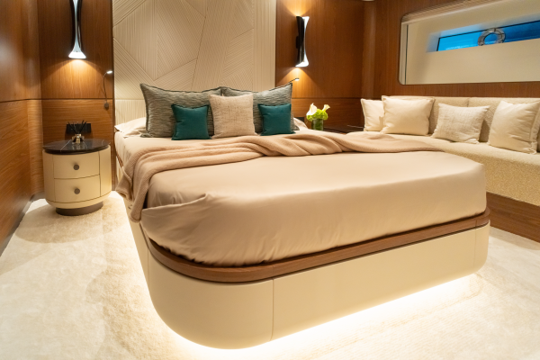 X90 FAST 90ft Extra Yachts Yacht For Sale