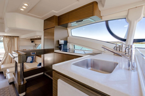 2015 Azimut 54