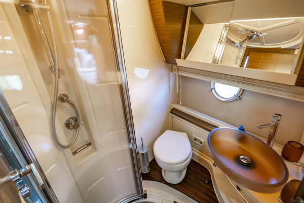 Yallah 54ft Azimut Yacht For Sale