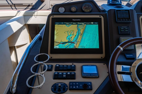 2015 Azimut 54