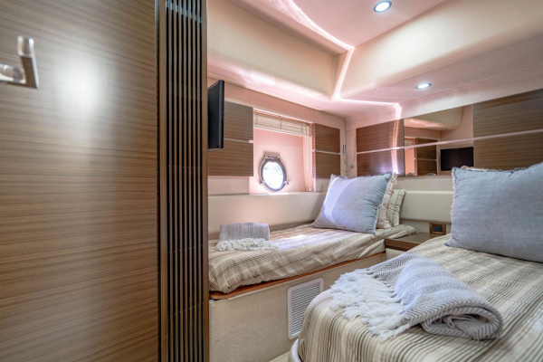 Yallah 54ft Azimut Yacht For Sale