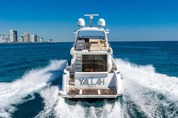 2015 Azimut 54