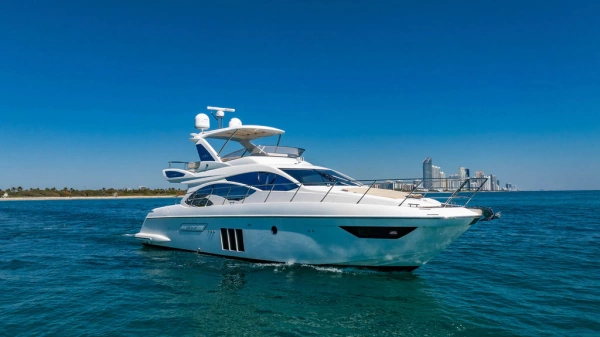 2015 Azimut 54