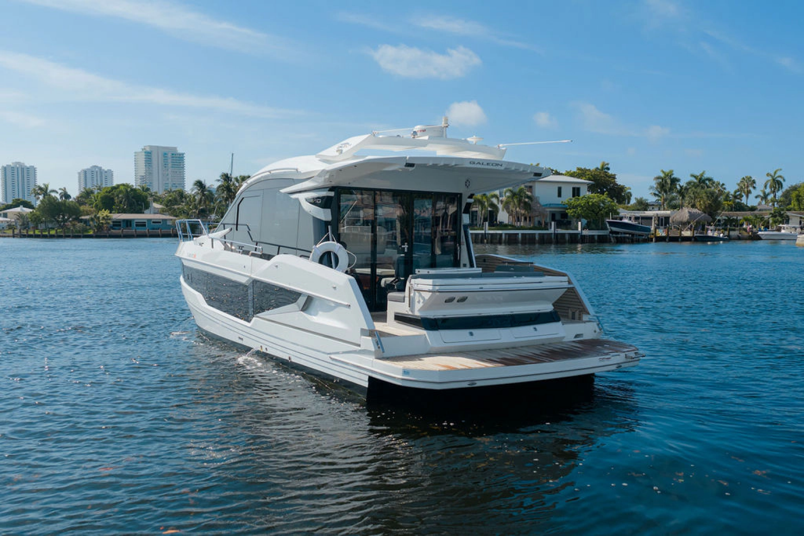 2022 Galeon 410 HTC