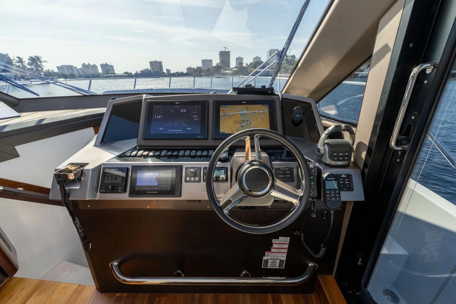 2022 Galeon 410 HTC