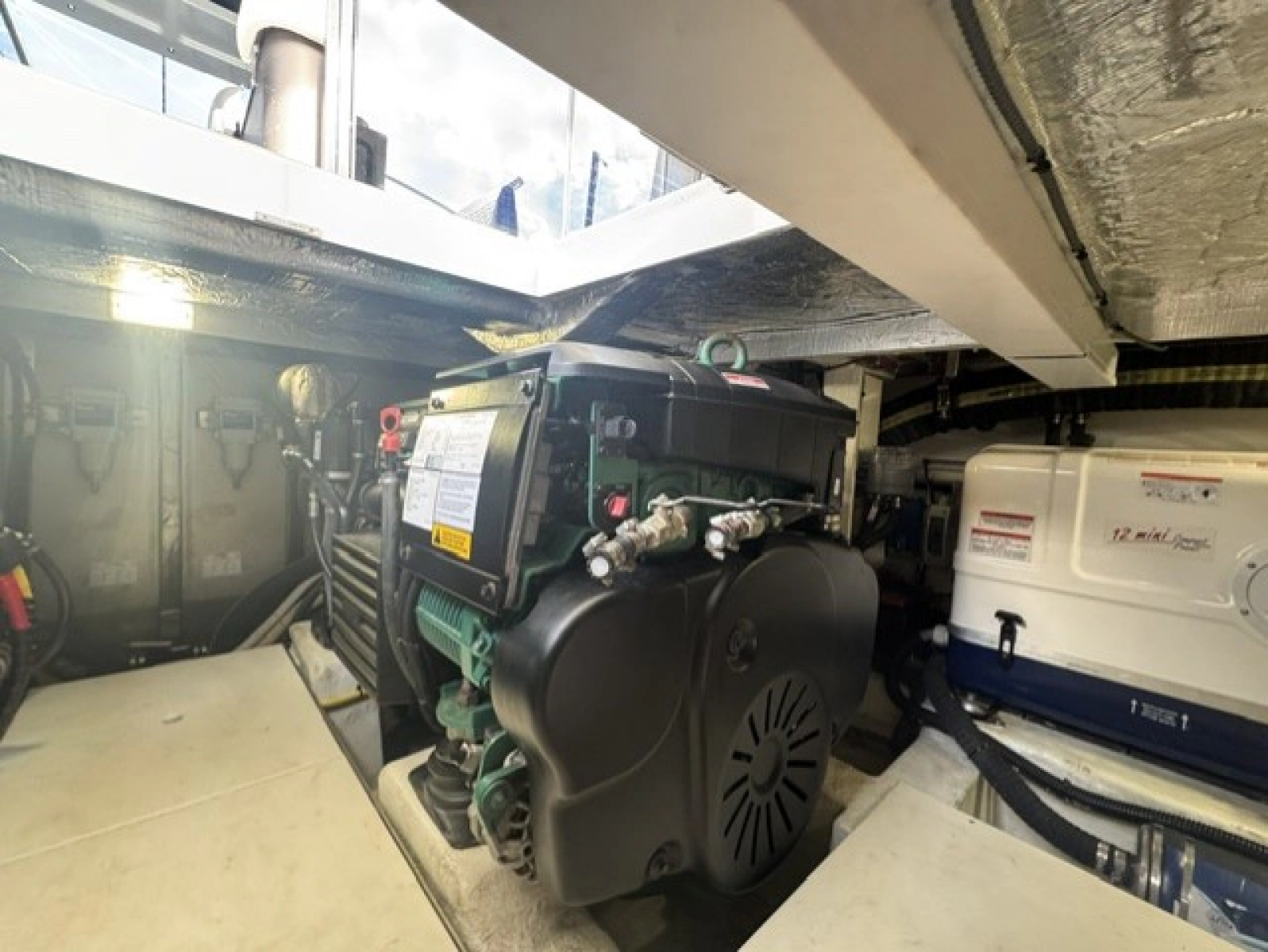 2022 Galeon 410 HTC