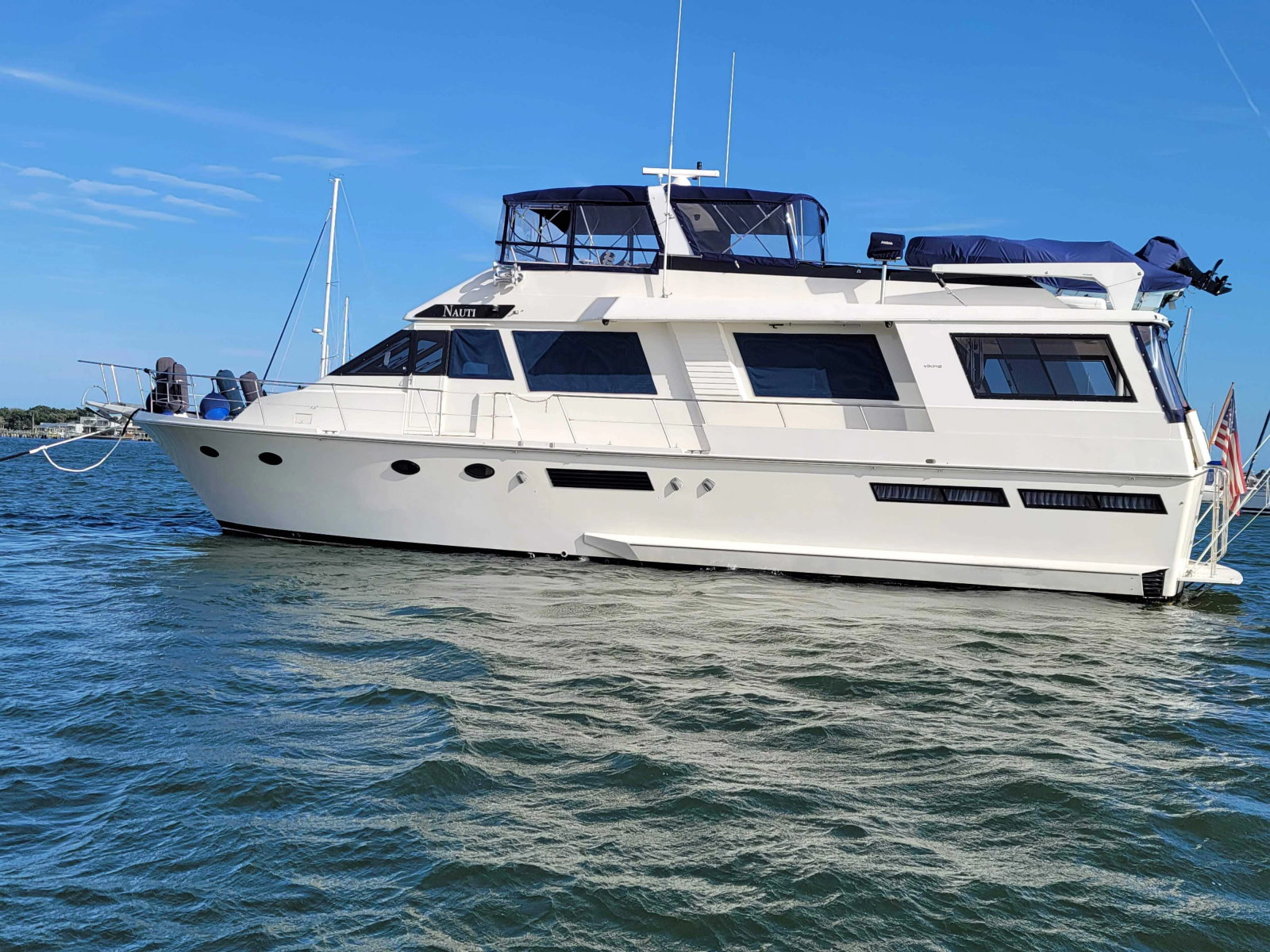 1990 Viking 63 Motor Yacht