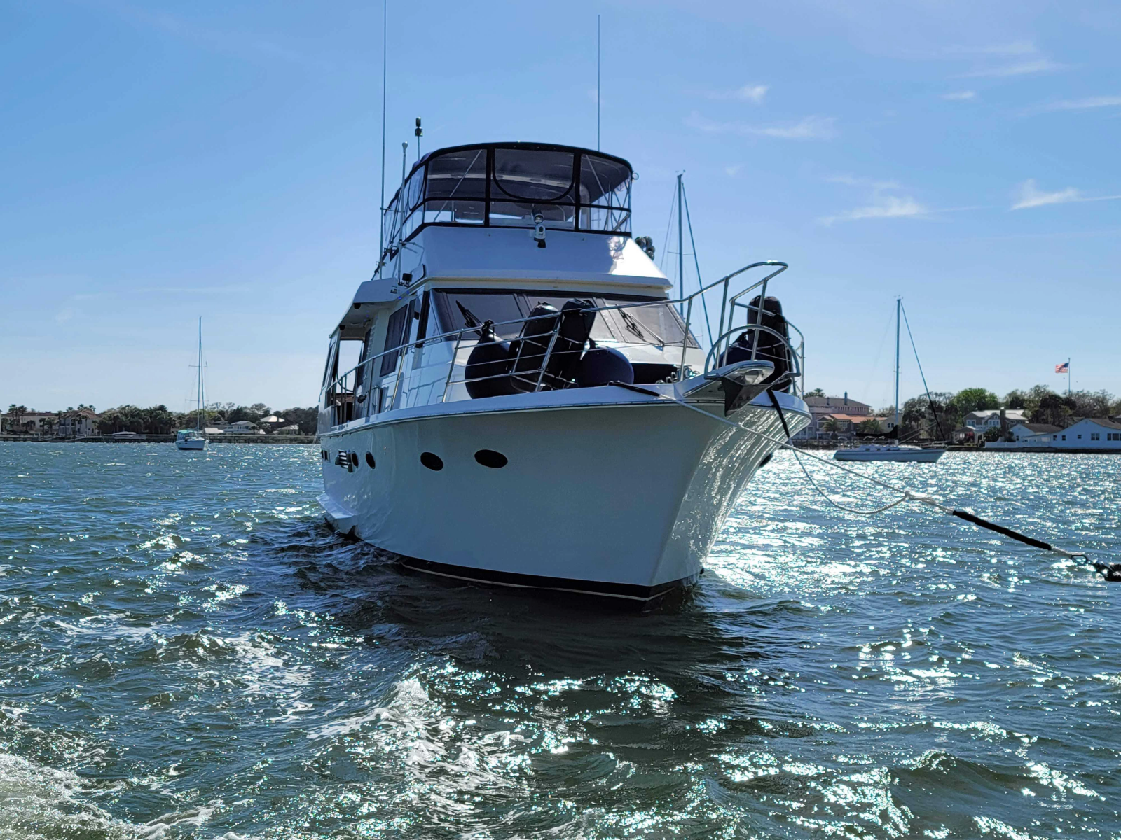 1990 Viking 63 Motor Yacht