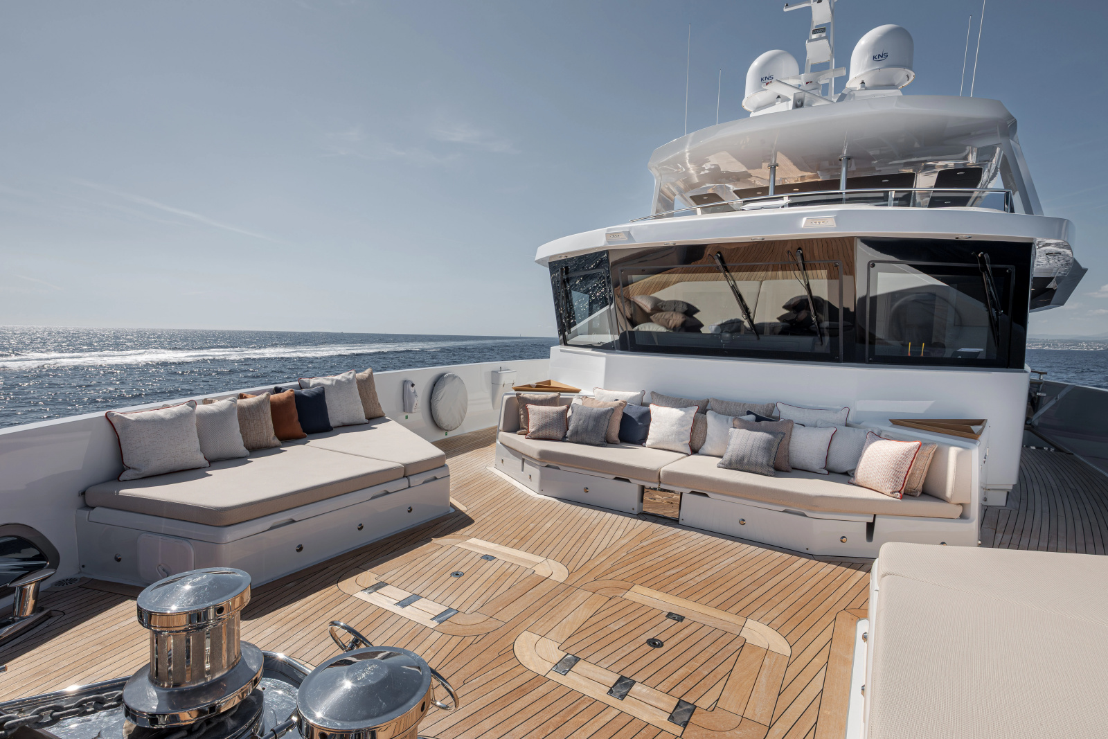 2027 Numarine 37XP
