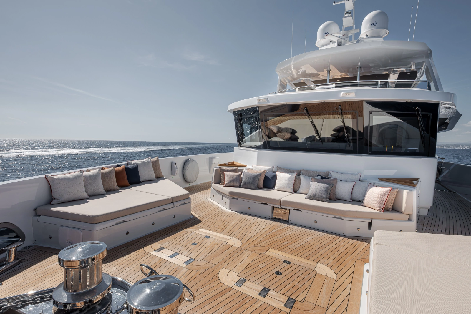 2027 Numarine 37XP