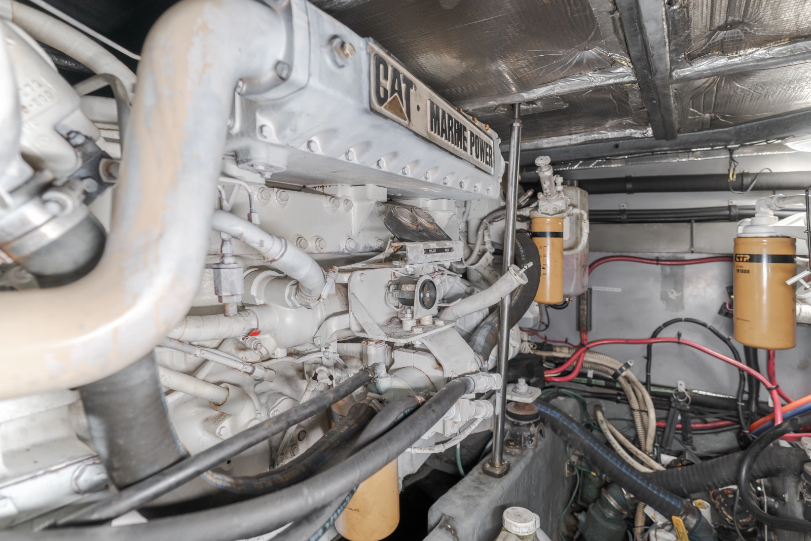 1998 Sea Ray 480 Sedan Bridge — Oasis