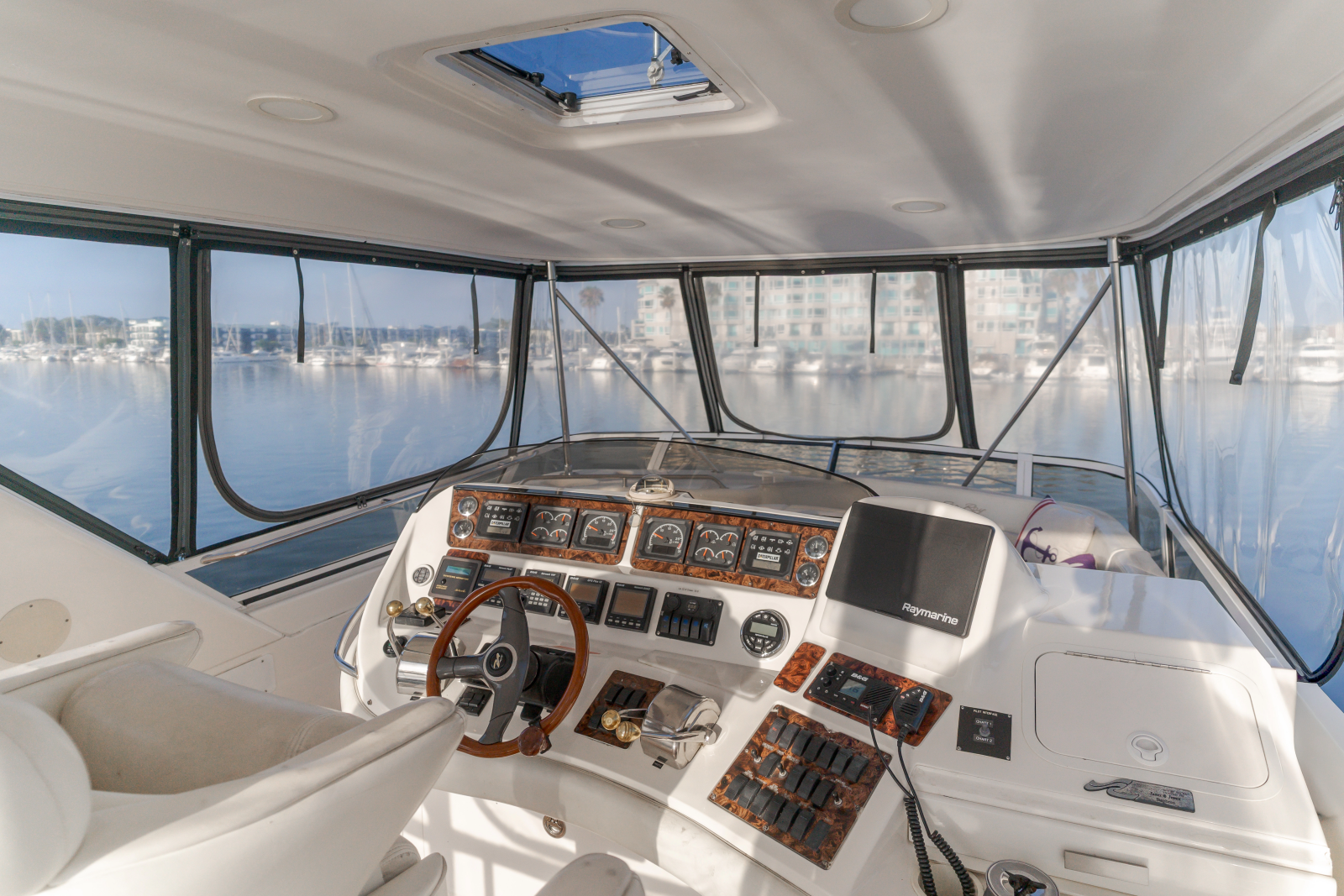 1998 Sea Ray 480 Sedan Bridge — Oasis