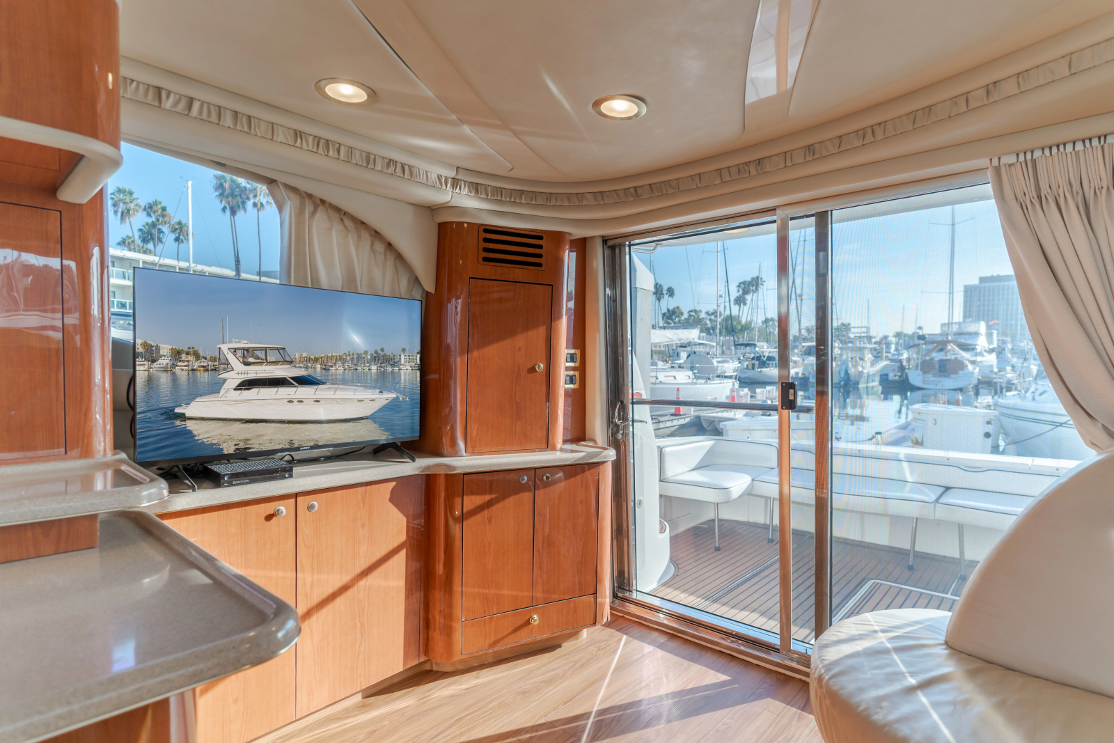 1998 Sea Ray 480 Sedan Bridge — Oasis