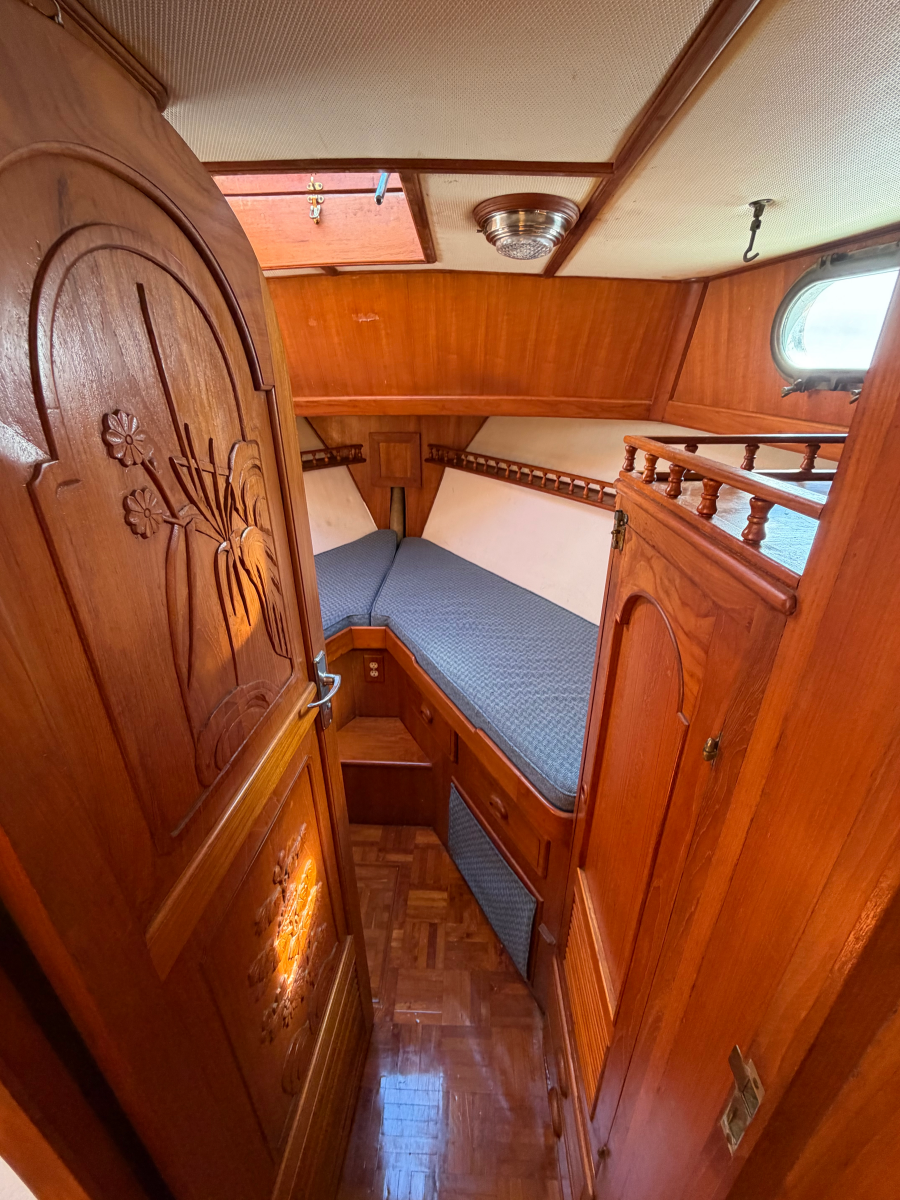 1978 Albin 43 Trawler — Olga