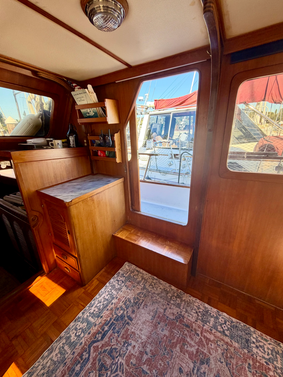 1978 Albin 43 Trawler — Olga