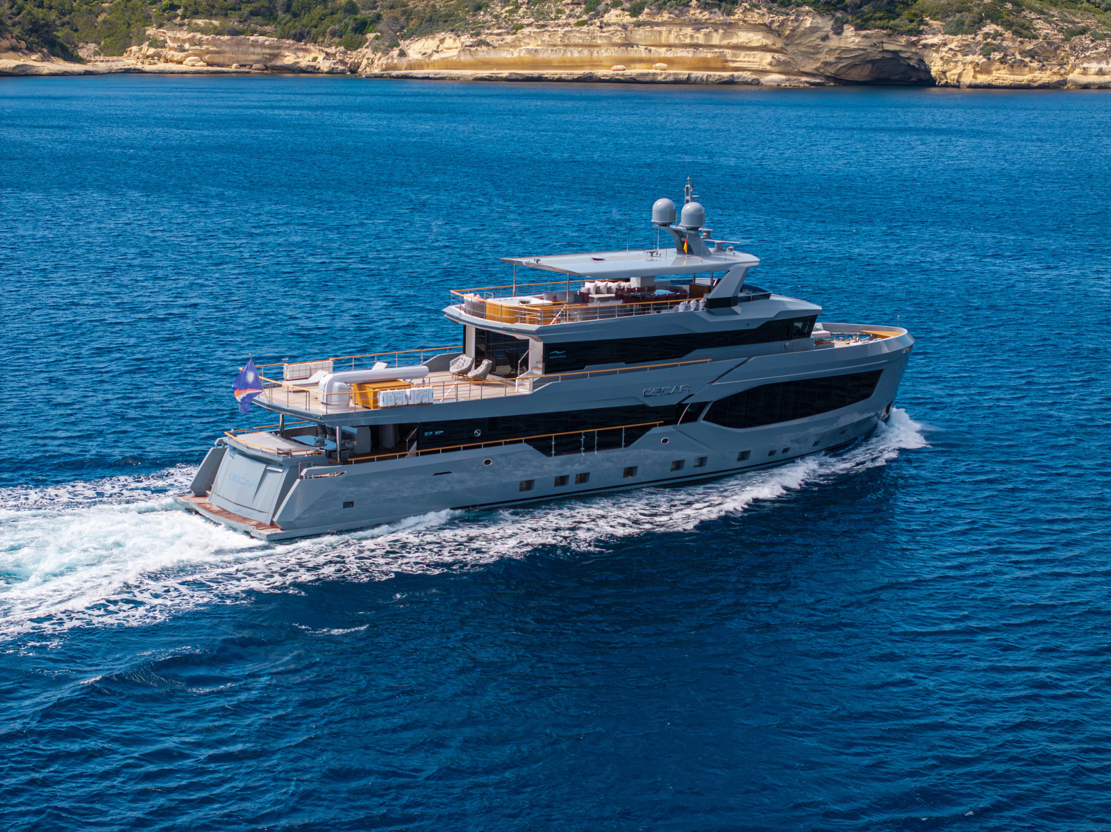 2023 Numarine 37XP