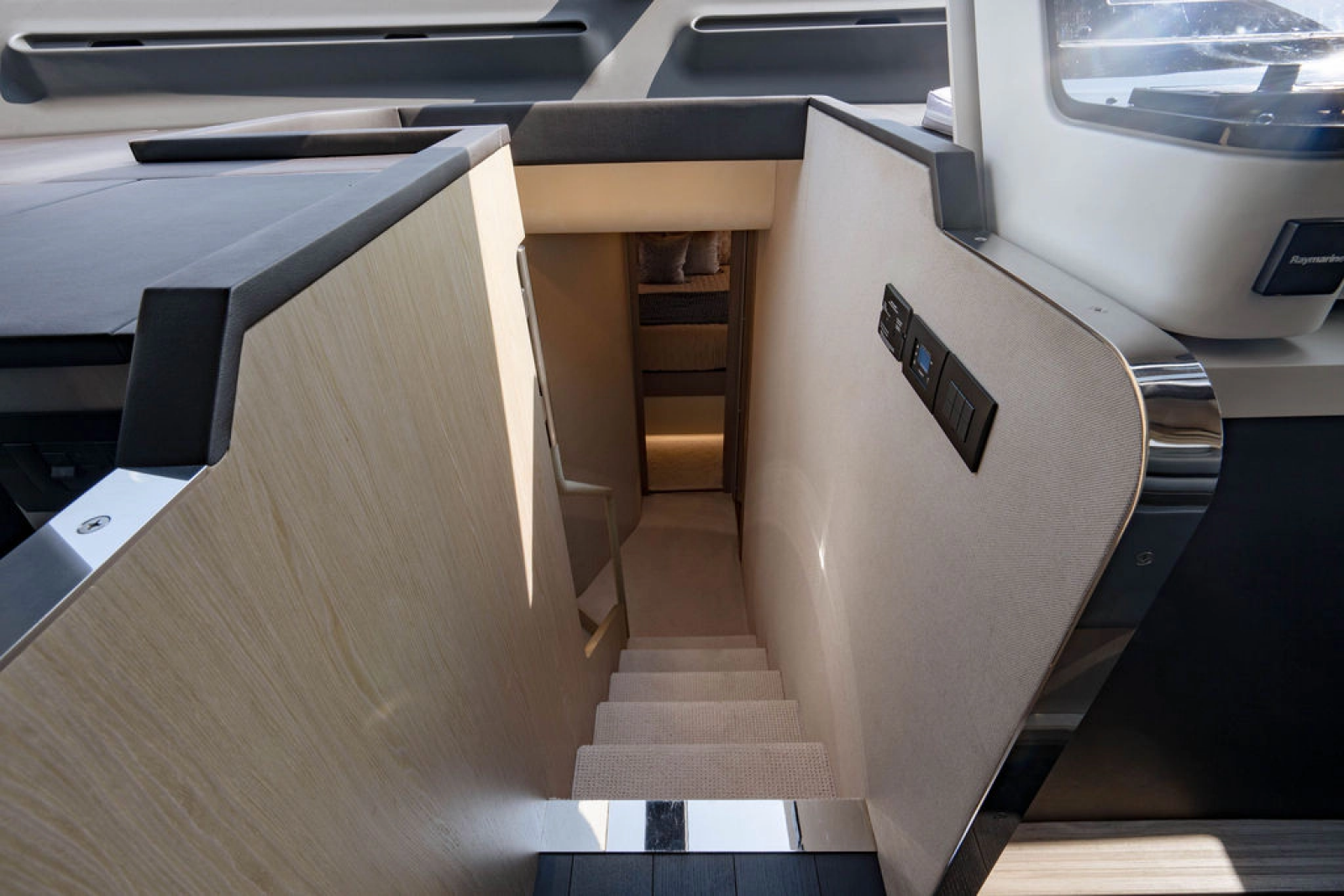 2019 Azimut Fly 60 — PERMANENT WAVES