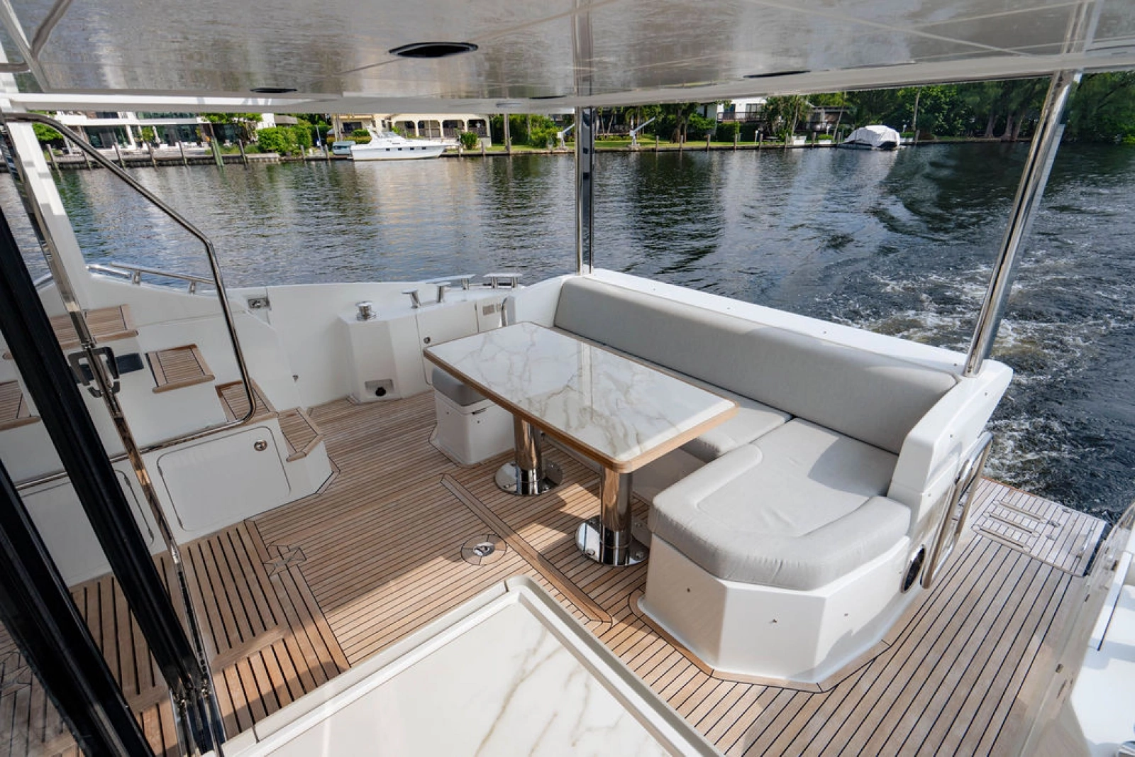 2019 Azimut Fly 60