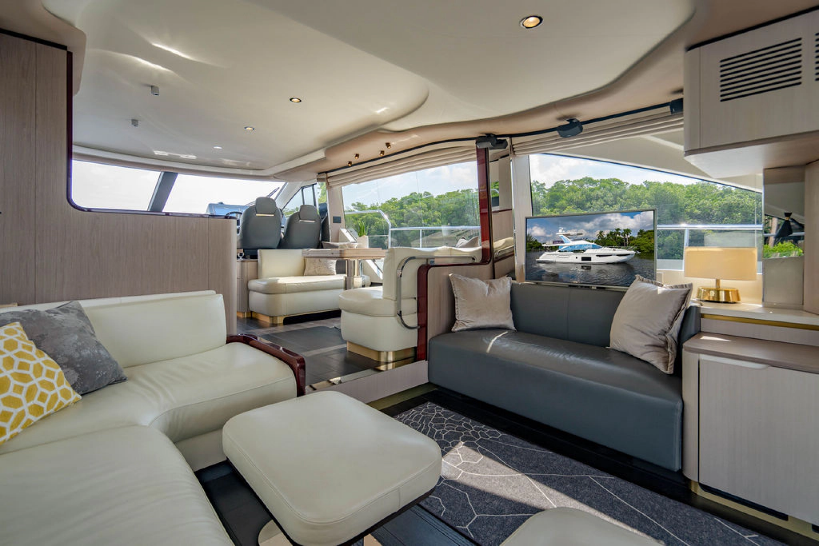 2019 Azimut Fly 60 — PERMANENT WAVES