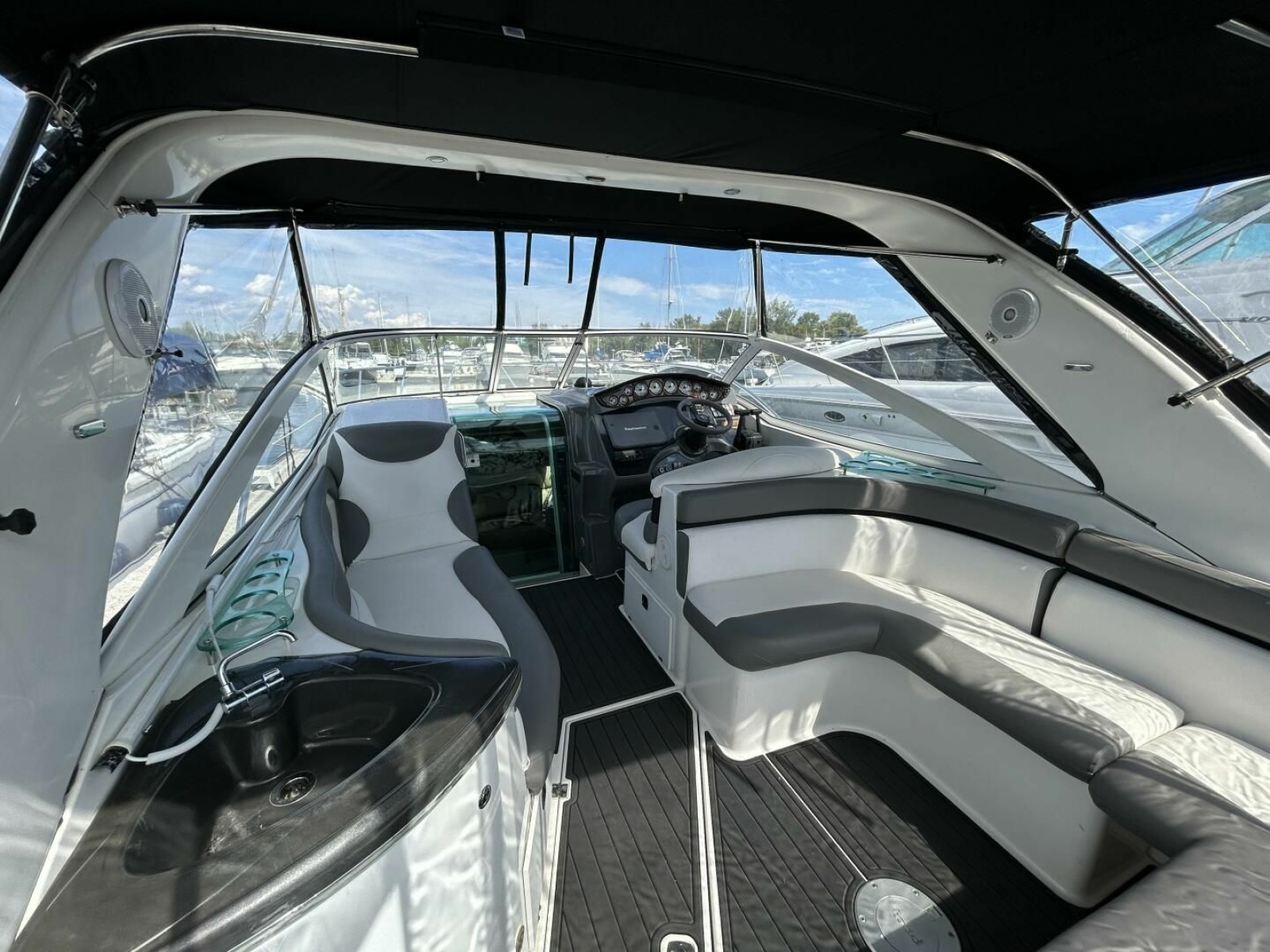 2007 Doral 310 Intrigue 31