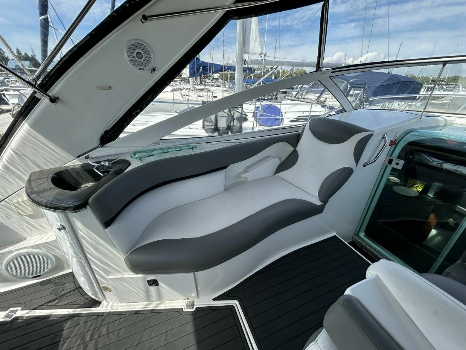 2007 Doral 310 Intrigue 31