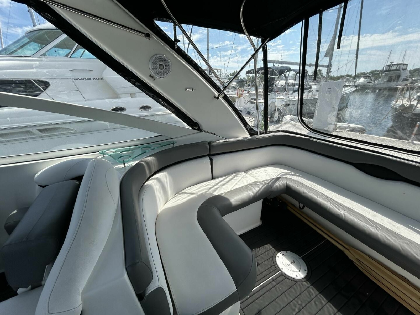 2007 Doral 310 Intrigue 31