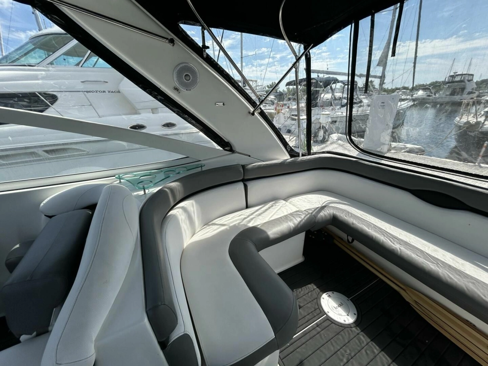 2007 Doral 310 Intrigue 31