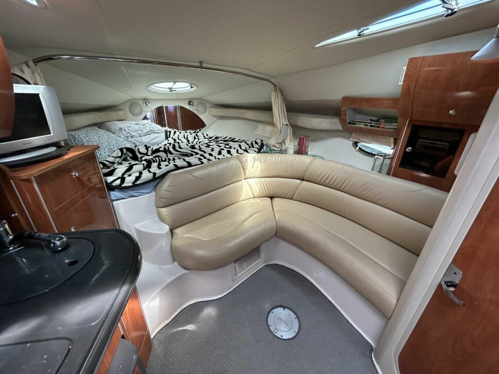 2007 Doral 310 Intrigue 31