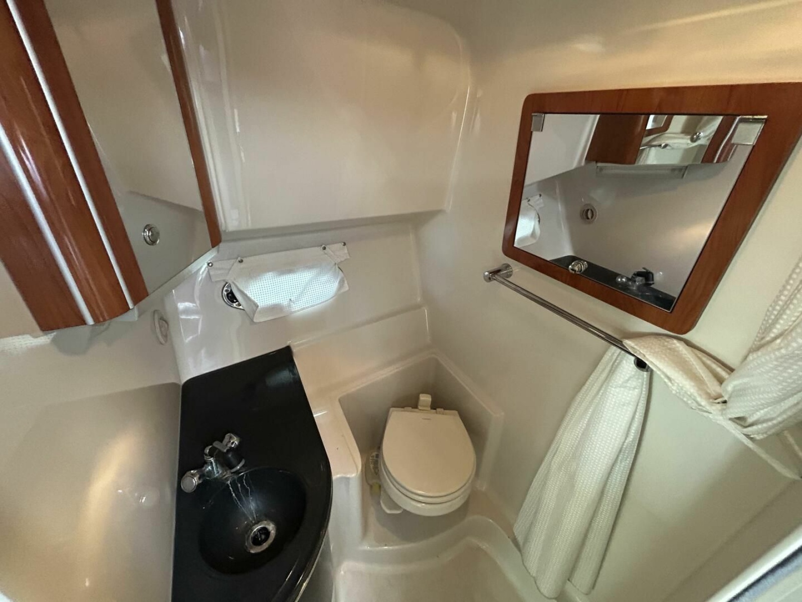 2007 Doral 310 Intrigue 31