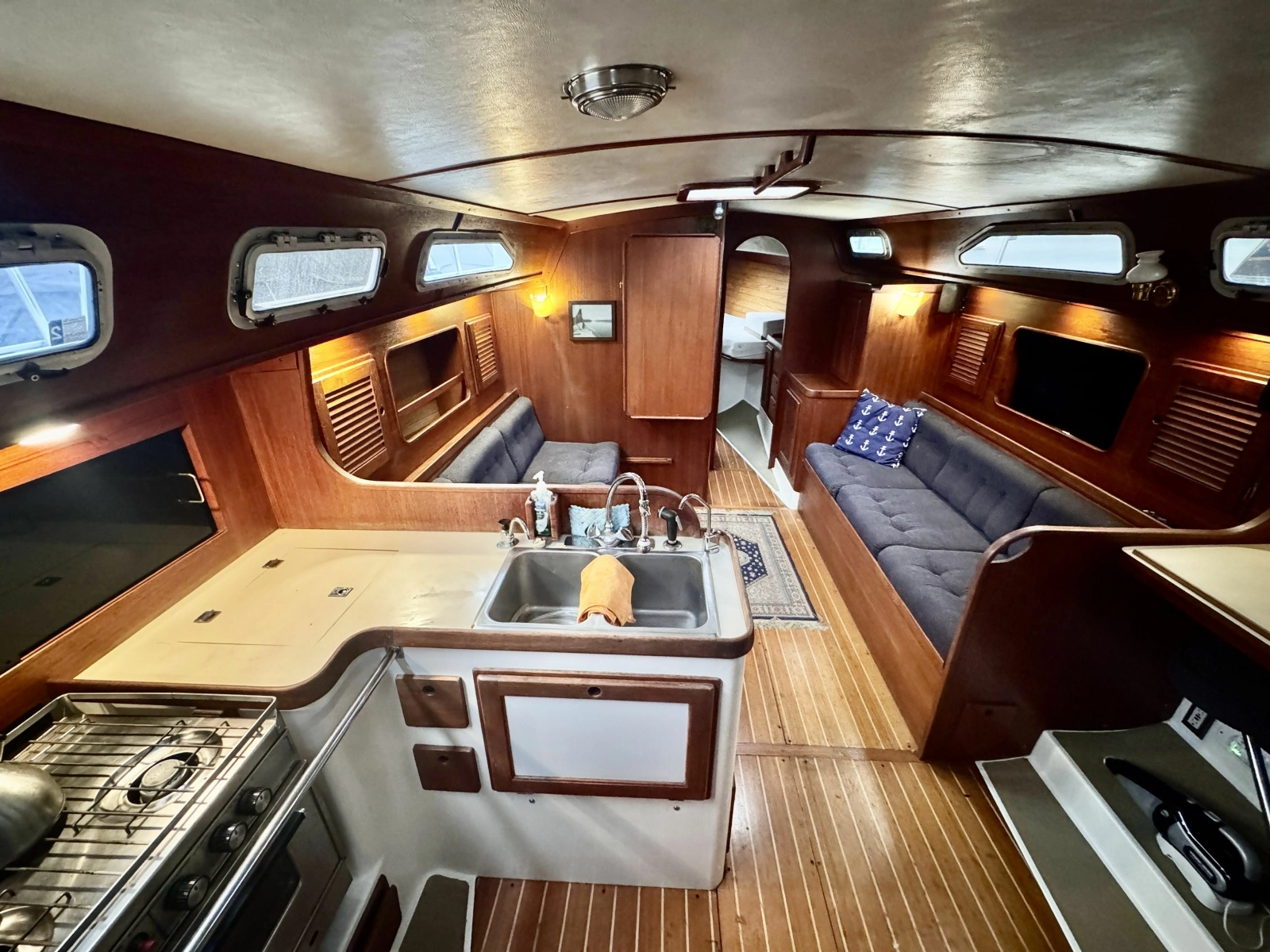1991 Freedom 38 38